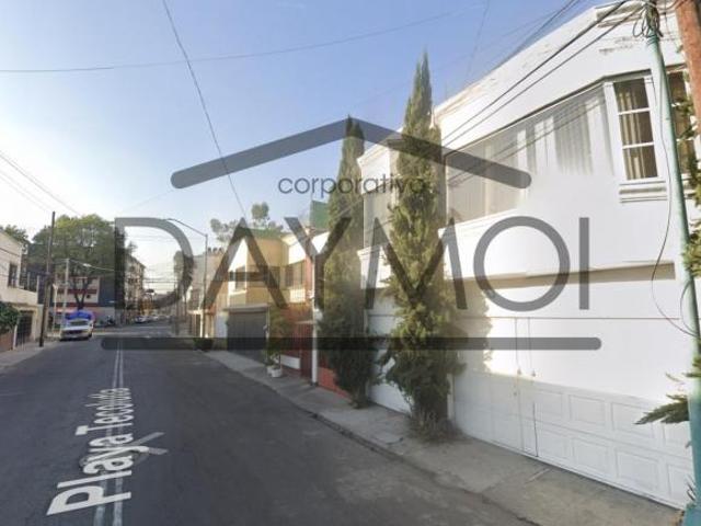 Casa en Playa Tecolutla 575, Reforma Iztaccihuatl Sur, Iztacalco, 08840 Ciudad de México, CDMX