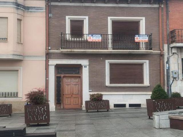 Casa en Plaza Mayor de Iscar, Valladolid