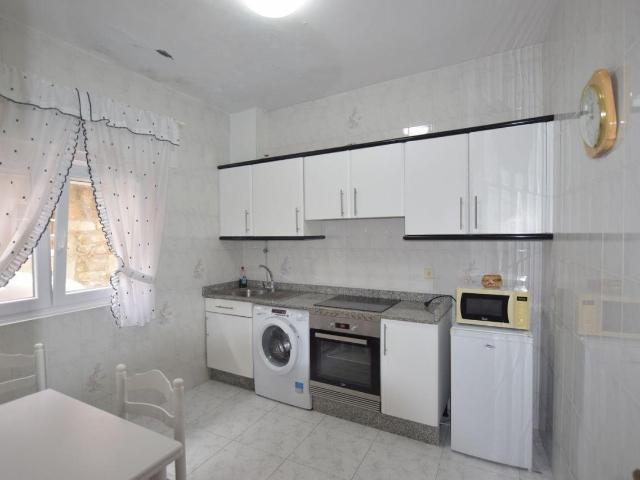 Casa en pleno centro de Fisterra, ideal para albergue