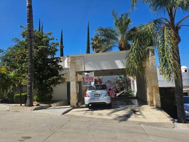 CASA EN PORTONES GRAN JARDIN, LEON,GTO