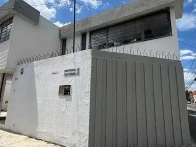 Casa en Prados Agua Azul, Municipio De Puebla