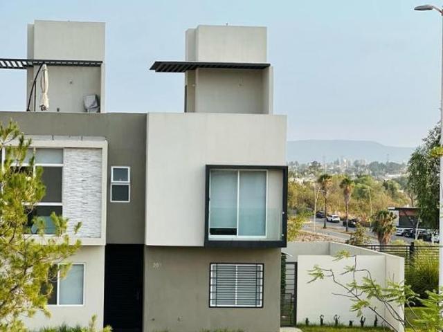 Casa en PRE VENTA Valle Imperial Abié