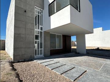 CASA EN PRE VENTA AL SURPONIENTE DE AGUASCALIENTES AMK