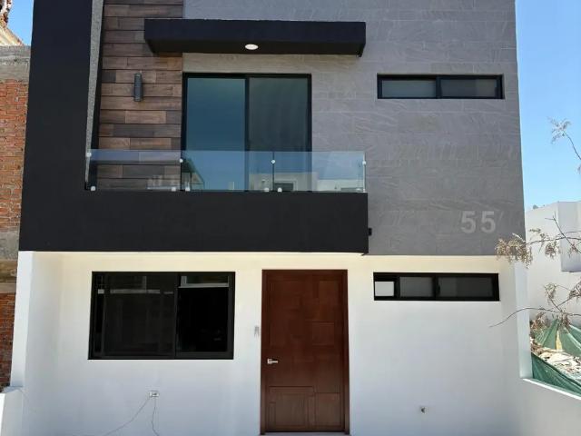 CASA EN PRE VENTA EN ANTIGUA CEMENTERA ZONA GALERIAS SERDAN CASA NUEVA EN RESIDENCIAL