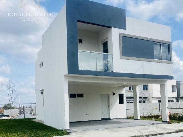 Casa en Pre venta,Privada, Estricta Seguridad, Centro, Montemorelos, Nuevo Le?n