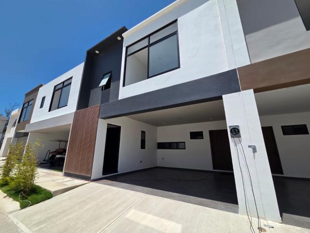 CASA EN PREVENTA | Andares Miramar