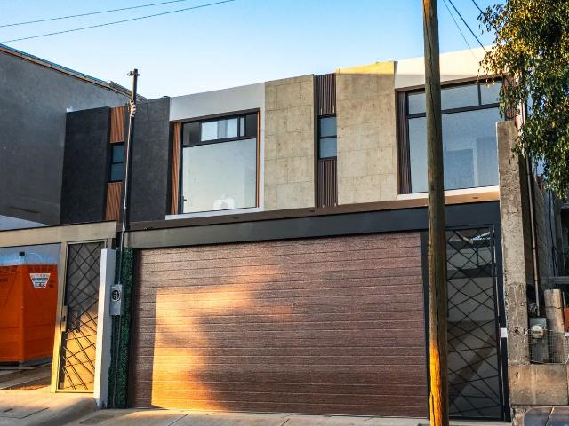 Casa en Preventa con Amplios Espacios y Patio de 54 m² | Ampliación Guaycura