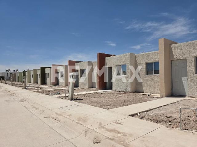casa en preventa de una planta en fraccionamiento Valencia