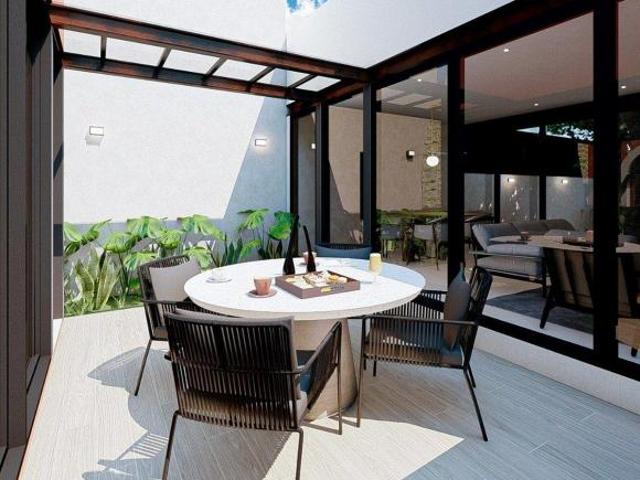 CASA EN PREVENTA EN BARRIO DE SAN FRANCISCO
