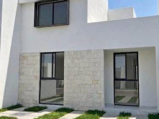 Casa en Preventa en Cd. Maderas Monta?a, Centro Sur