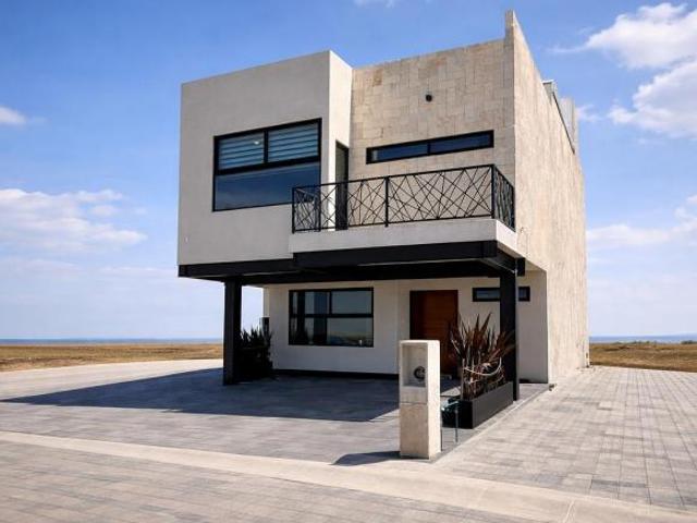 CASA EN PREVENTA EN VILLAS ZACANGO, A 12 MIN DEL PUENTE DE METEPEC