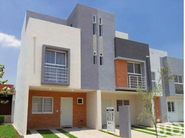Casa en Preventa en Tesistan, Zapopan, Jalisco