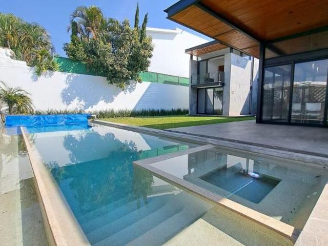 CASA EN PREVENTA ESTILO MODERNO INDUSTRIAL EN LOMAS DE COCOYOC