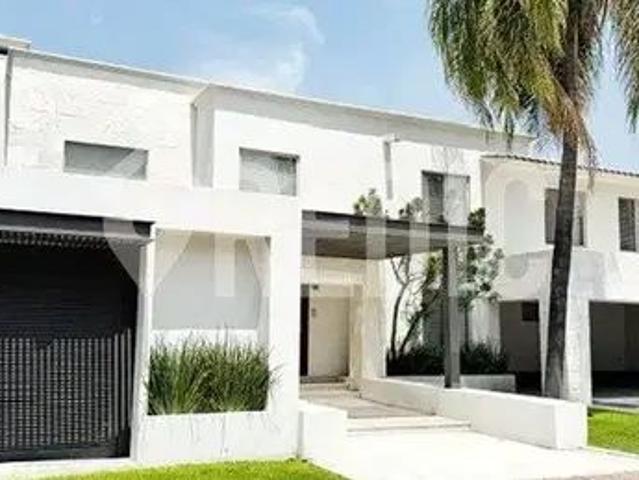 Casa en Privada Bugambilias, Huertas El Carmen, Corregidora, Querétaro, 76900, México