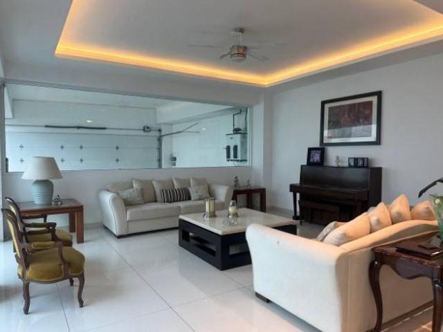 VENTA DE CASA EN PRIVADA AV. DIANA, CUERNAVACA