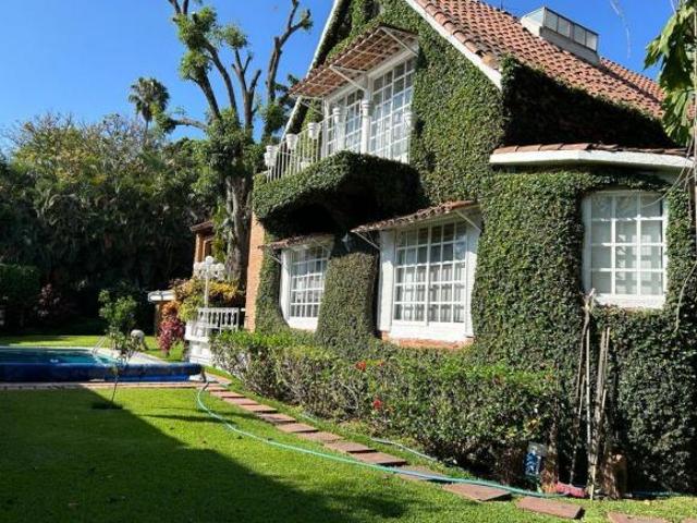 Casa en Privada en Chapultepec Cuernavaca BER 1107 Cp