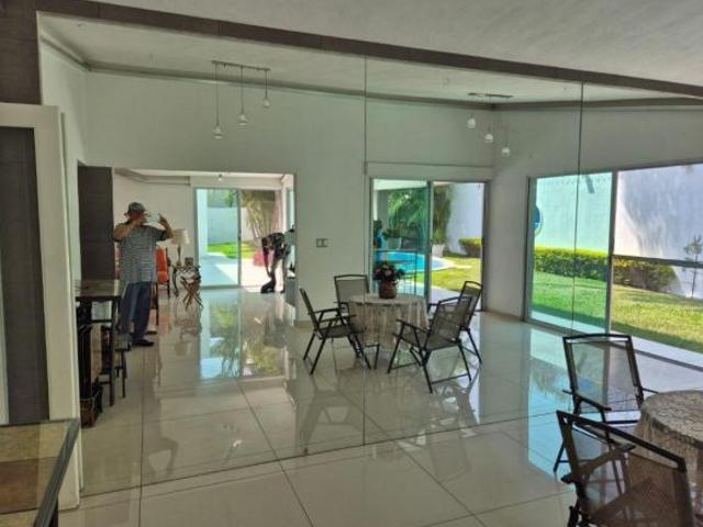 Casa en Privada en Jardines de Acapatzingo Cuernavaca MAZ 2654 Cp
