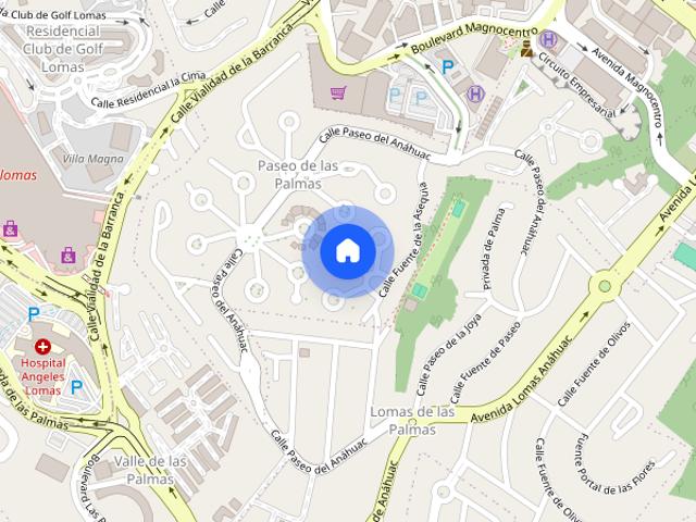 Casa en privada exclusiva en renta con jardín, 4 recámaras, terraza y balcón
