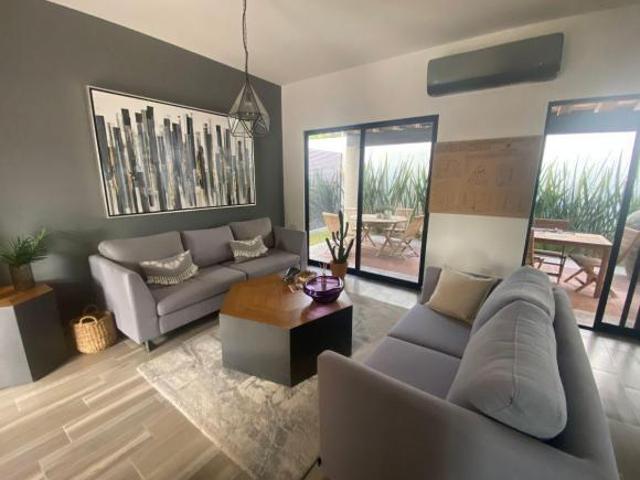 Casa en privada La condesa San Miguel de Allende cerca de la Mega comercial y centro