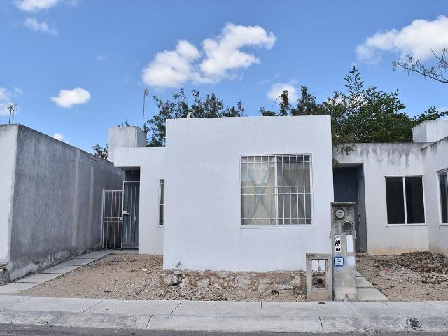 CASA EN PRIVADA LAS PALMAS YUCATAN