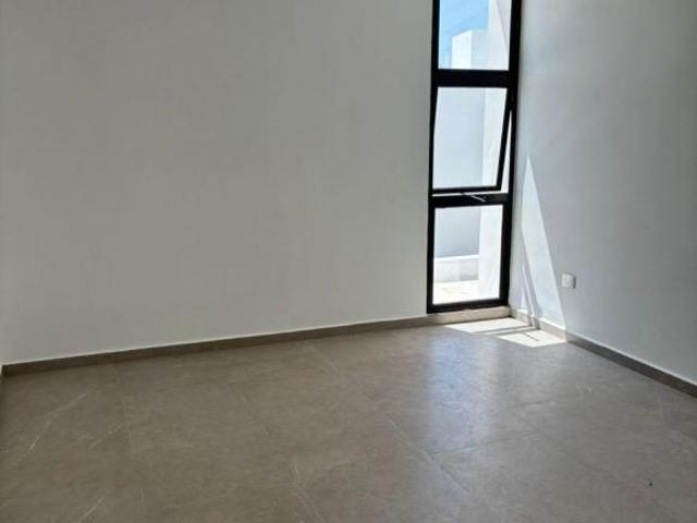 CASA EN PRIVADA RESIDENCIAL TEMOZON A 200 MTS DE PERIFERICO