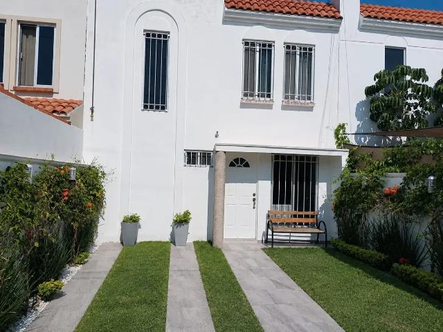 CASA EN QUINTA LAS VILLAS