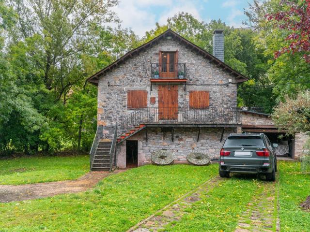 Casa en Quintanilla de Babia Cabrillanes