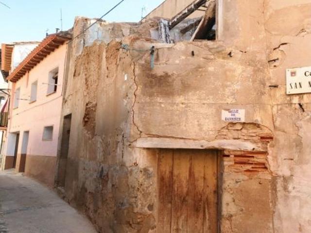 CASA EN RUINAS EN TARAZONA