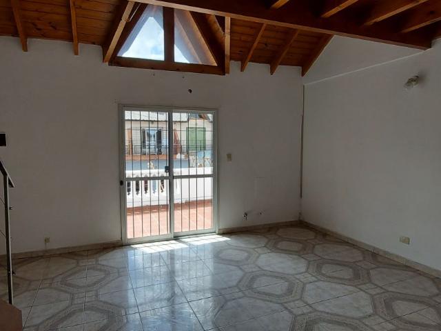 Casa en R.Alfonsin 100