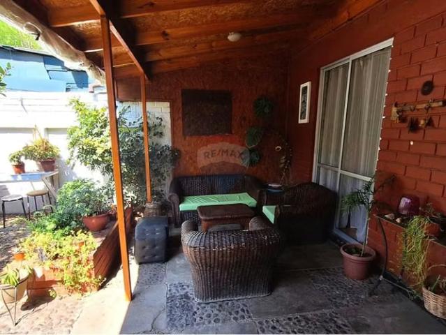 Casa en ramón cruz 4d 2b 2e | 4 dormitorios por 4290.00 en Macul