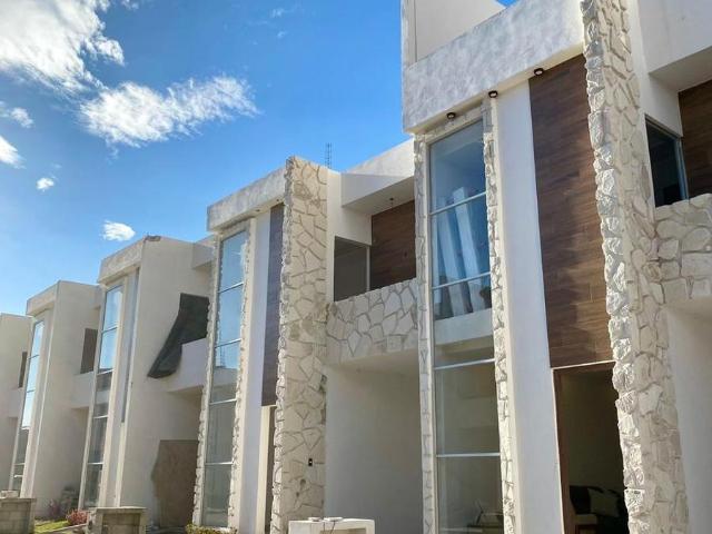 Casa en Rancho Menchaca