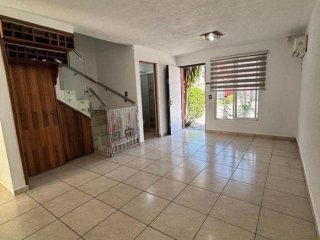 Casa en Real Cantabria II, Zapopan