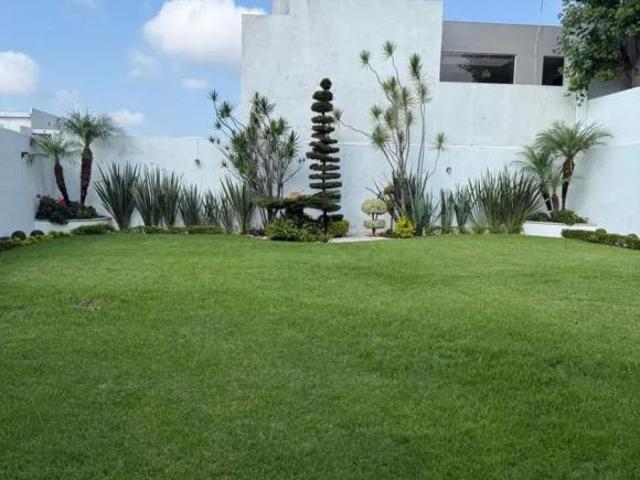 Casa en Real de Tetela | Amplia Residencia con Jardín y Espacios Independientes