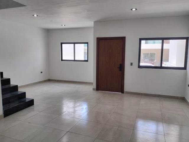 Casa en Real Del Valle Coto 10