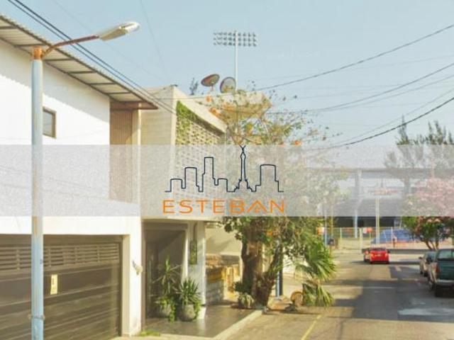 CASA EN REMATE VIRGINIA BOCA DEL RIO VERACRUZ CERCA DEL ESTADIO LUIS PIRATA FUENTES