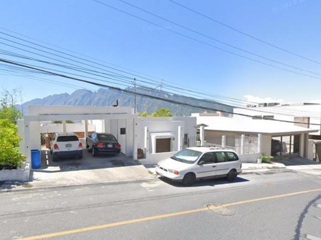 Casa en Remate Bancario Villa Montaña 1er Sector, San Pedro Garza García, N.L