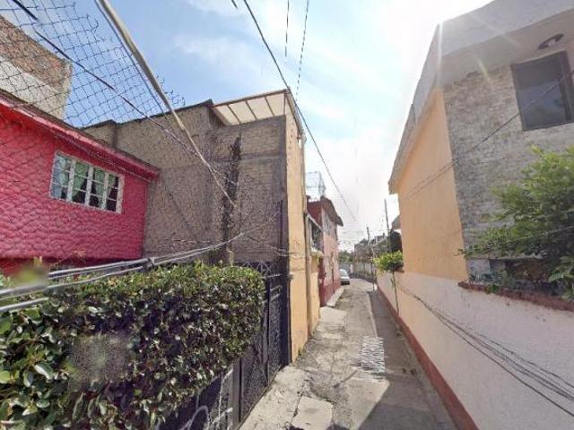CASA EN REMATE BANCARIO EN XALTOCAN XOCHIMILCO CIUDAD DE MEXICO