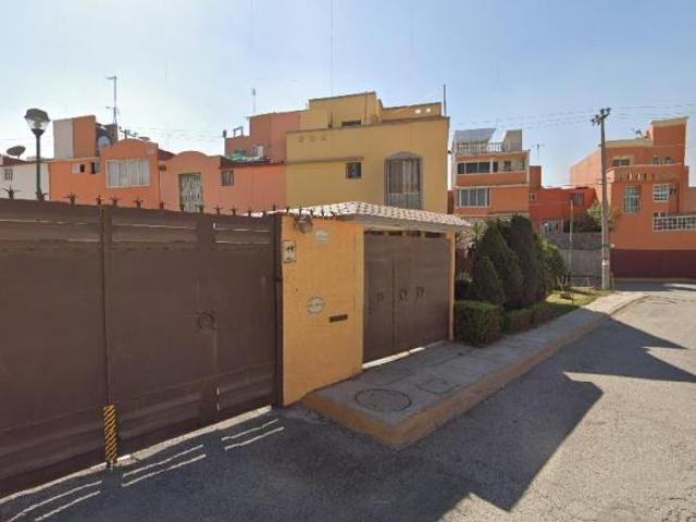 CASA EN REMATE BANCARIO EN CLAUSTROS DE SAN MIGUEL CUAUTITLAN IZCALLI ESTADO DE MEXICO