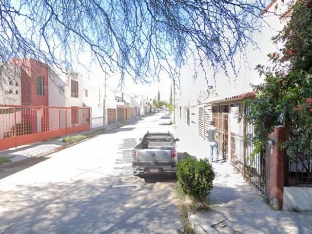 Casa en Remate Bancario Fraccionamiento Lomas de Santa Anita, Aguascalientes, Ags