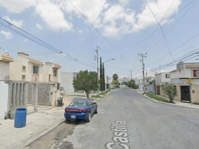 Casa en Remate Bancario Los Viñedos, 66367 Cdad. Santa Catarina, N.L.