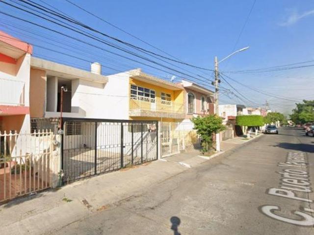 Casa en Remate Bancario Monumental, Guadalajara, Jal