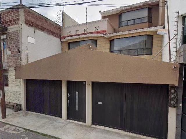 Casa en Remate en Xochimilco