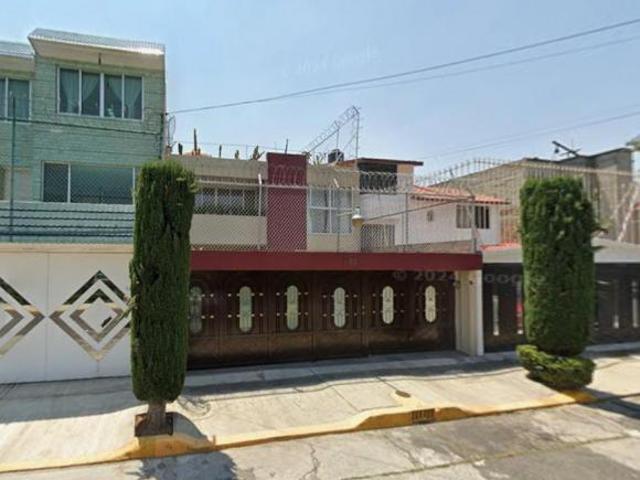 Casa En Remate en Acueducto de Guadalupe GUSTAVO A. MADERO