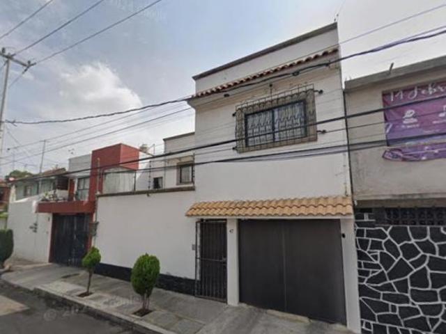 Casa en Remate en CD Jardín COYOACAN