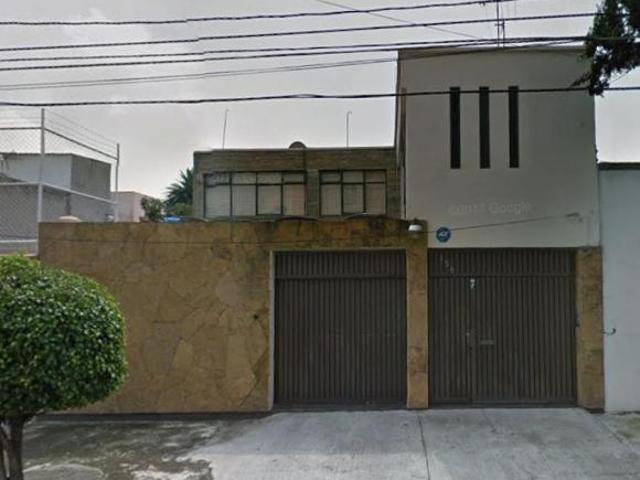 Casa en Remate en Country Club Churubusco COYOACAN
