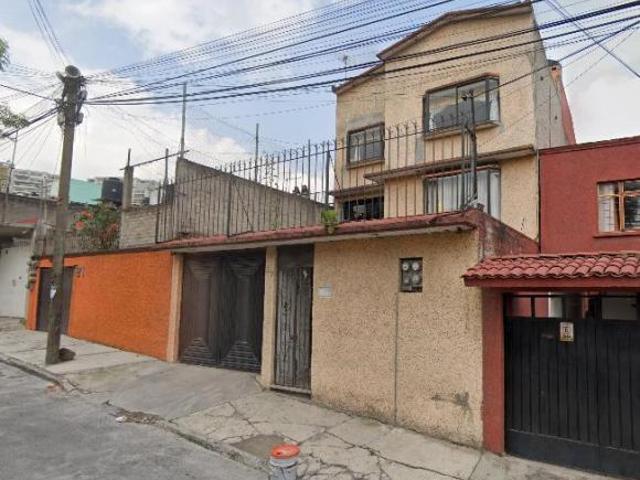 Casa en Remate en Cuajimalpa de a Morelos