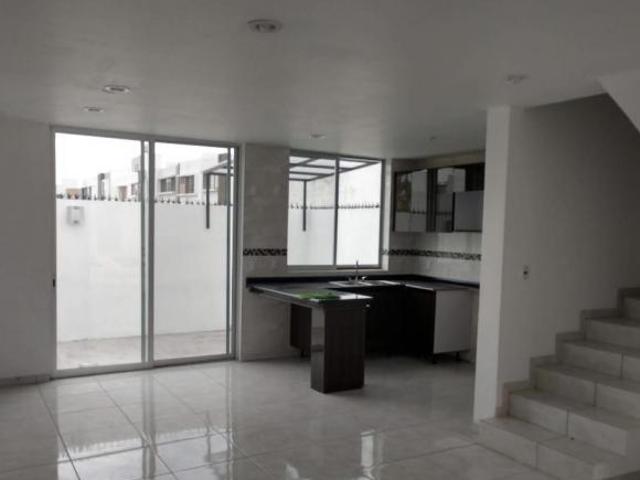 CASA EN REMATE EN LA MORALEJA ZAPOPAN JALISCO