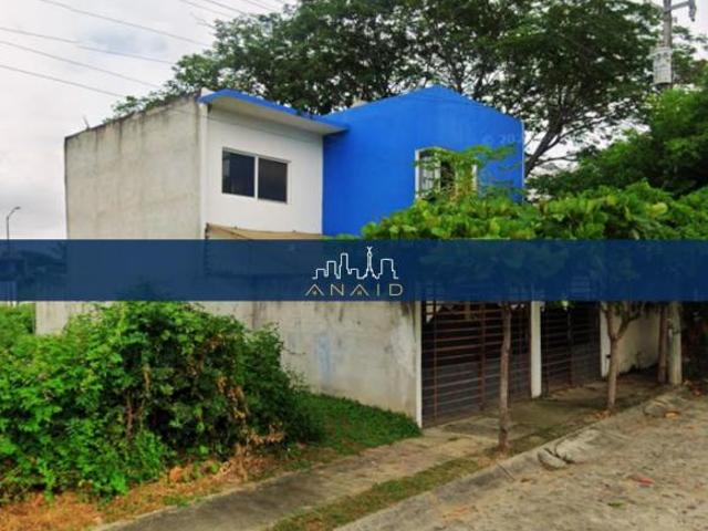 CASA EN REMATE EN LAS MOJONERAS PUERTO VALLARTA JALISCO