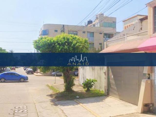 CASA EN REMATE EN MARIA DE LA PIEDAD COATZACOALCOS VERACRUZ