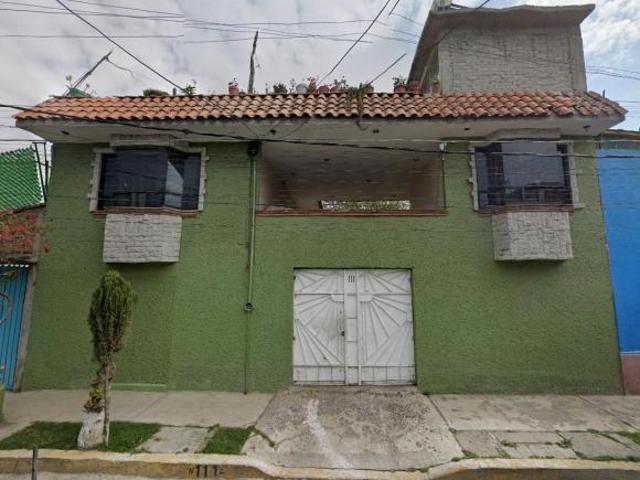 Casa en Remate en Nezahualcóyotl